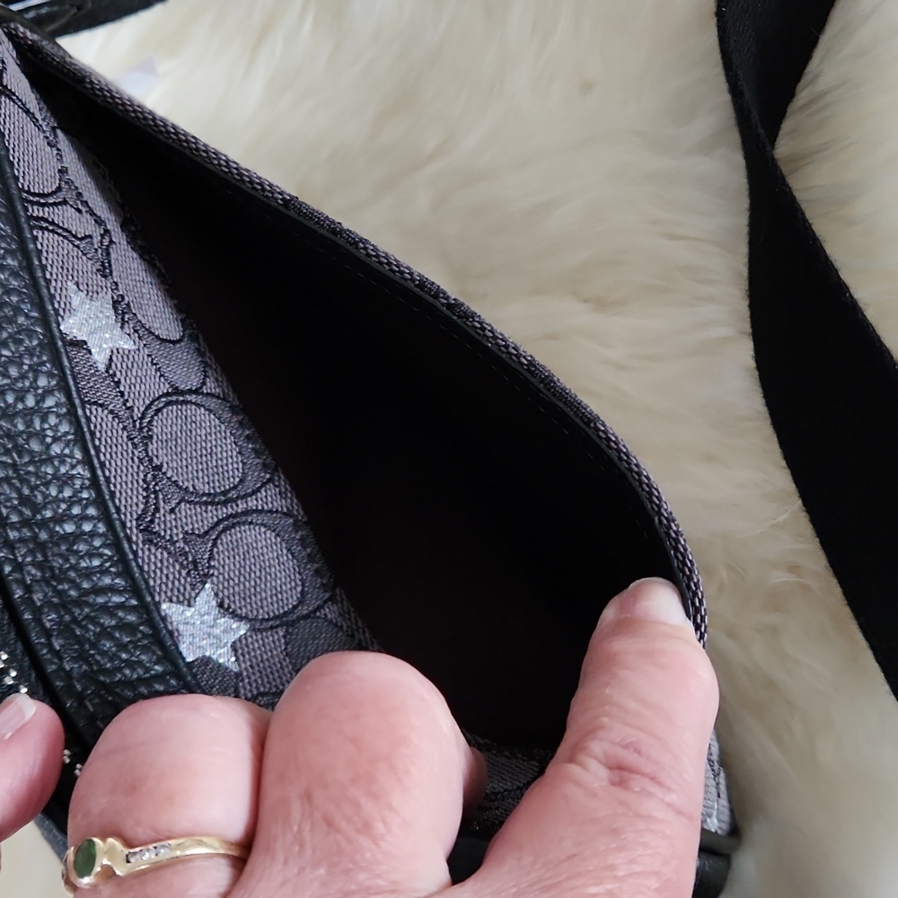 Gorgeous NWT Coach Star Emblem Jacquard Signature Mini Jamie Crossbody 🖤⭐️🎁 - Picture 9 of 16